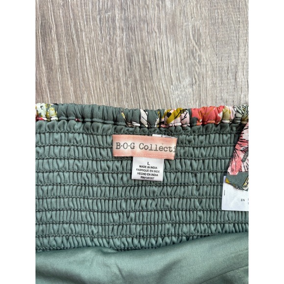 BOG Collection Quilted Ruffle Green Floral Crop Top Size Large - Picture 2 of 7